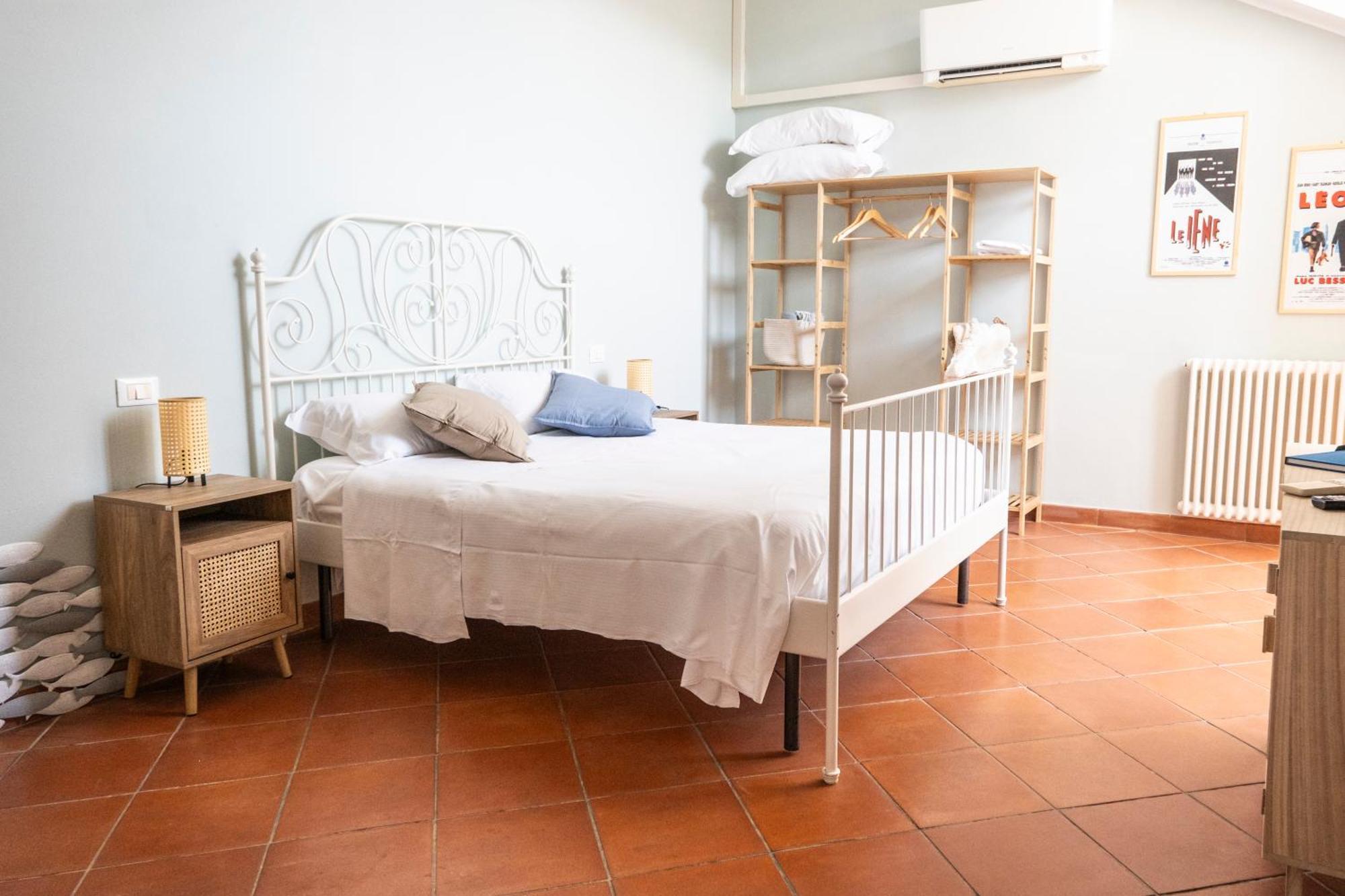 Palazzo Oddo Rental Rooms Albenga Exteriér fotografie